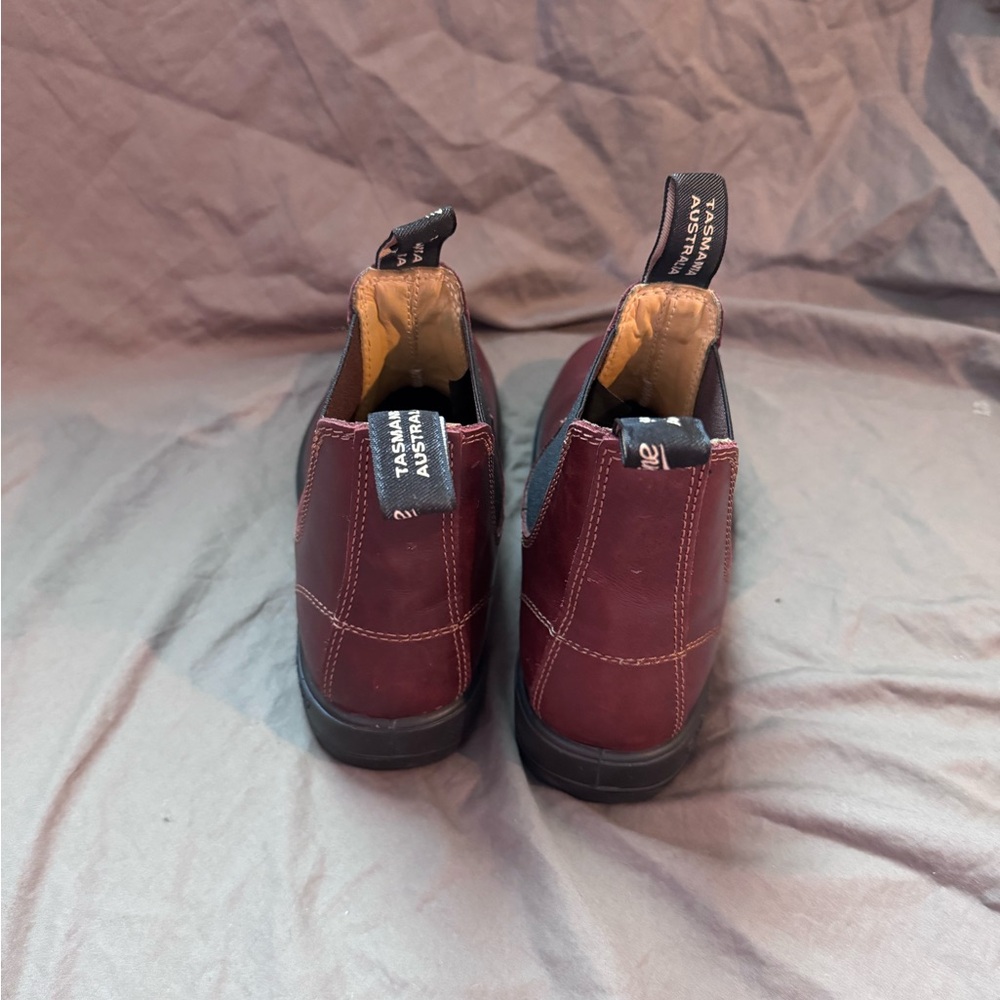 Blundstone Women’s Dark Red Leather Boots